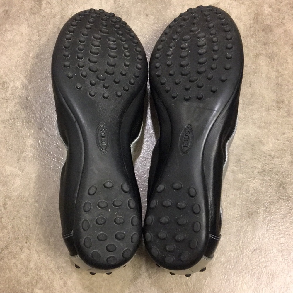 Tod's Women's Ballet Flats Size 8 Soft Leather - Picture 4 of 8